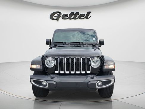 Used 2023 Jeep Wrangler Unlimited Sahara AWD/4WD image 2