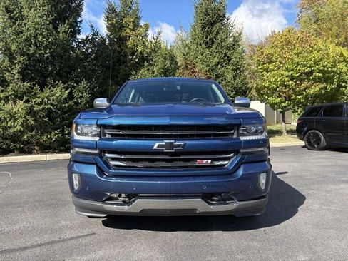 Used 2017 Chevrolet Silverado 1500 LTZ Z71 w/ LTZ Plus Package image 9