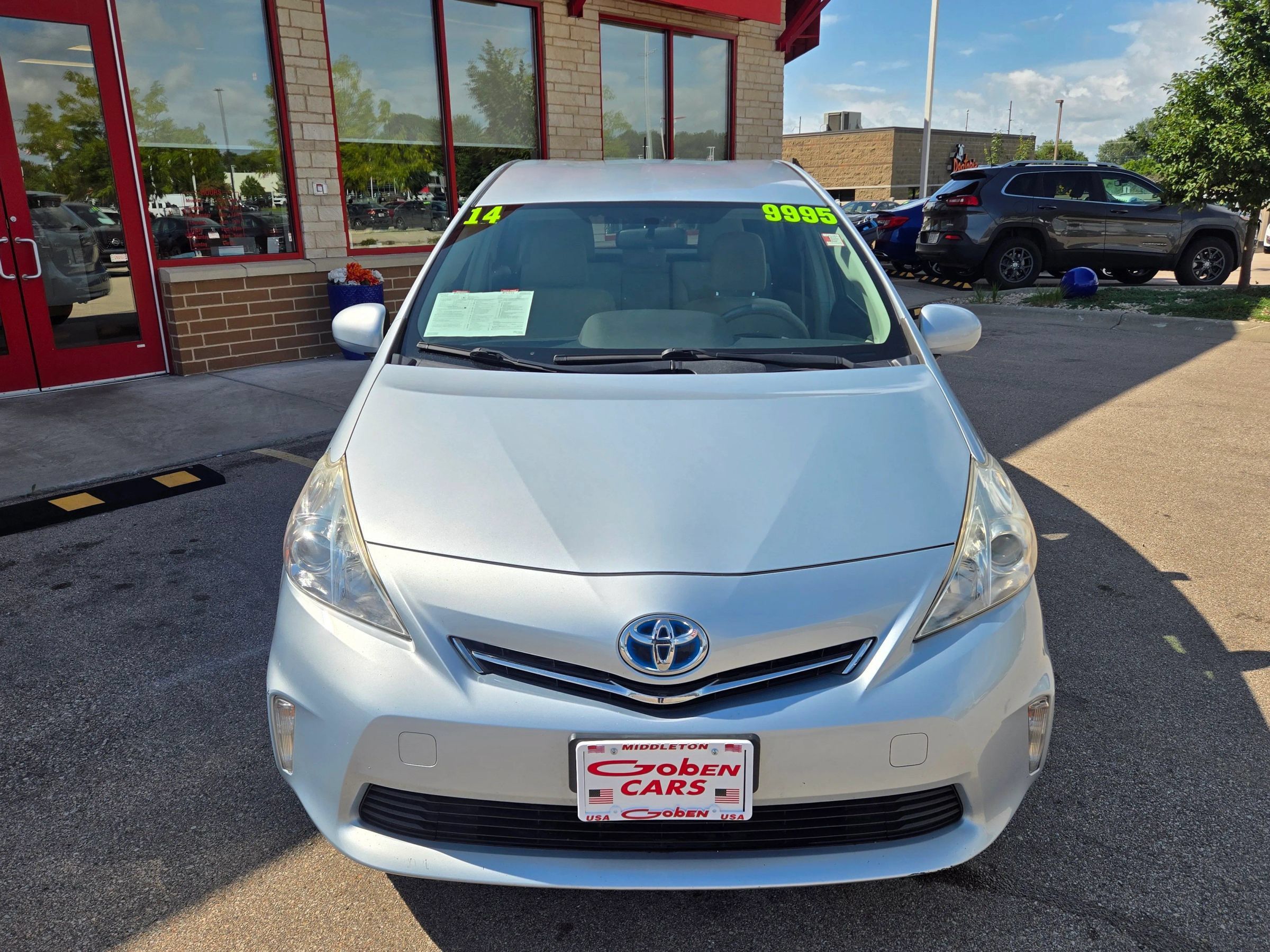 Used 2014 Toyota Prius V Two FWD image 2