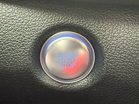 Used 2022 Hyundai Santa Fe SEL image 41