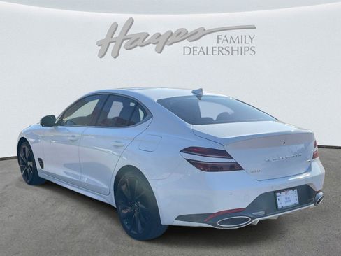 Used 2023 Genesis G70 3.3T w/ Sport Prestige Package RWD image 5