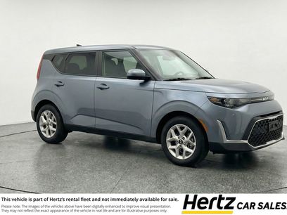 Used 2025 Kia Soul LX w/ LX Technology Package