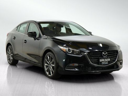Used 2018 MAZDA MAZDA3 Touring FWD image 7