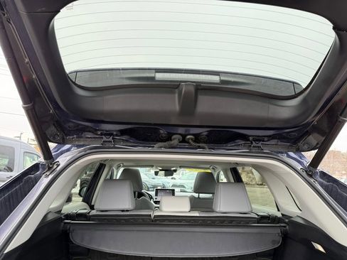 Used 2022 Toyota RAV4 Limited image 25