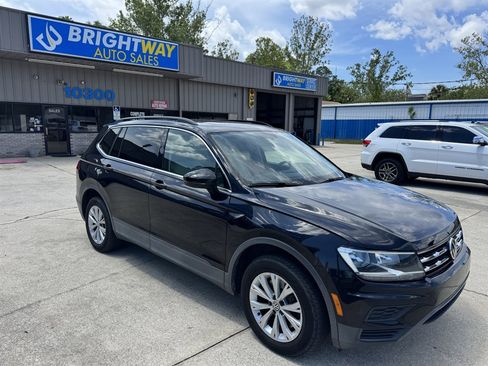 Used 2019 Volkswagen Tiguan S FWD image 3