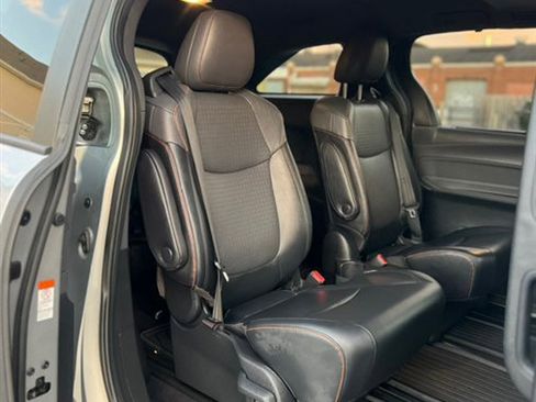 Used 2021 Toyota Sienna XSE w/ XSE Plus Package image 31