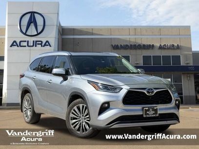 Used 2021 Toyota Highlander Platinum