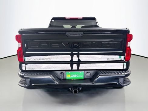 Used 2023 Chevrolet Silverado 1500 Custom RWD image 8