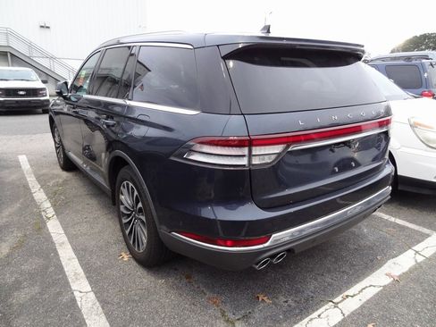 Certified 2023 Lincoln Aviator Reserve w/ Equipment Group 201A image 4