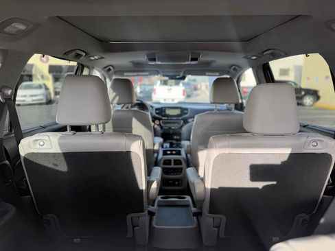Used 2019 Honda Pilot Elite image 12