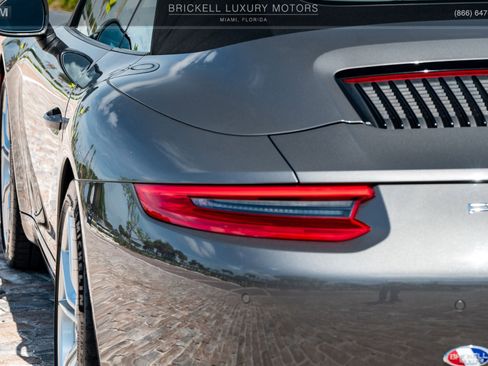 Used 2018 Porsche 911 Carrera image 46