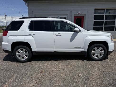 Used 2016 GMC Terrain SLE w/ Driver Alert Package I AWD/4WD image 6