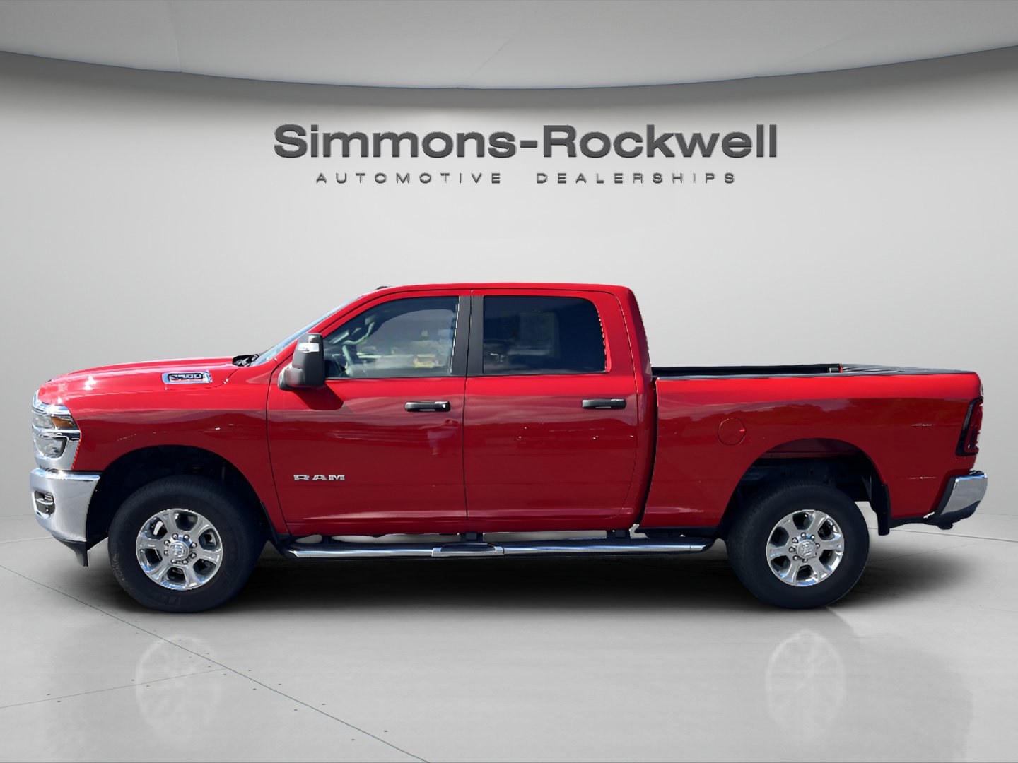 Used 2026 RAM 2500 Big Horn AWD/4WD image 2