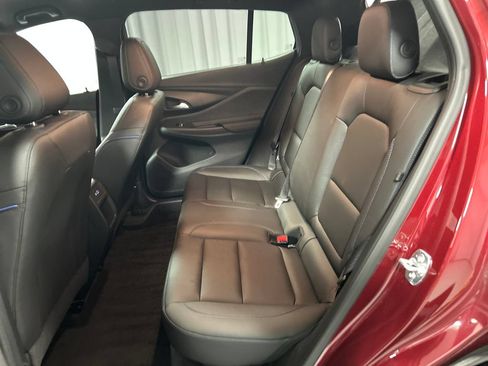 Used 2024 Buick Envista Sport Touring w/ Convenience I Package FWD image 21