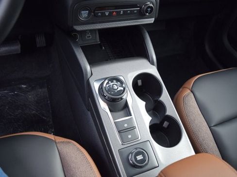 New 2025 Ford Bronco Sport Outer Banks w/ Outer Banks Tech Package+ image 10