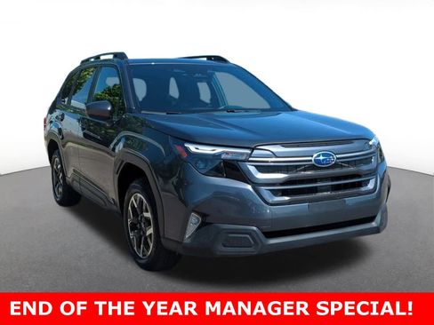 Used 2025 Subaru Forester Premium w/ Convenience Package #1 image 8