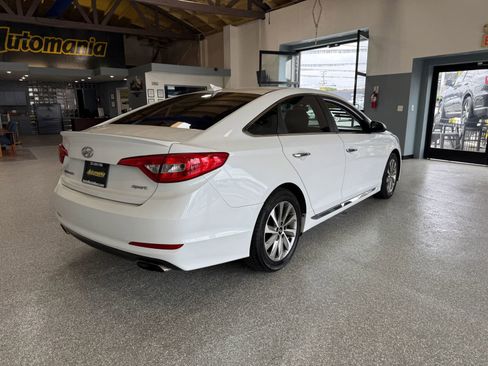 Used 2016 Hyundai Sonata Sport w/ Option Group 02 image 7