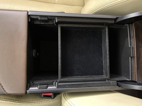 Used 2015 Toyota Avalon XLE Premium FWD image 25