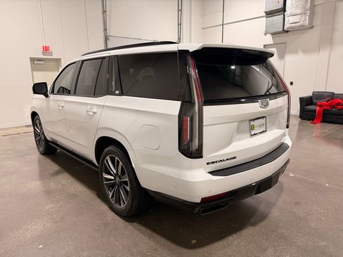 Used 2023 Cadillac Escalade Sport w/ Touring Package image 7