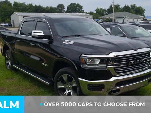 Used 2019 RAM 1500 Laramie RWD image 3