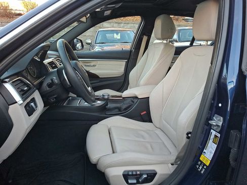 Used 2017 BMW 330i xDrive Sedan image 10