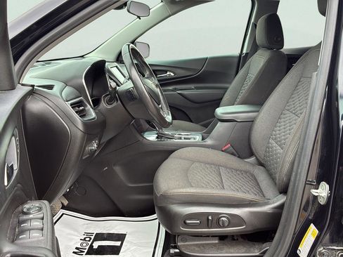 Used 2021 Chevrolet Equinox LT FWD image 22