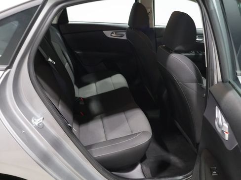 Used 2023 Kia Forte LXS w/ LXS Technology Package FWD image 19