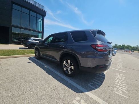 Used 2024 Honda Pilot EX-L image 31