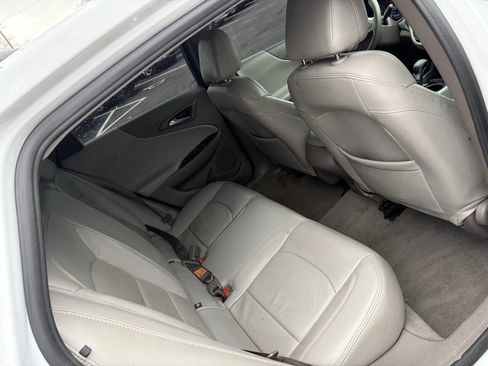 Used 2022 Chevrolet Malibu LS image 21