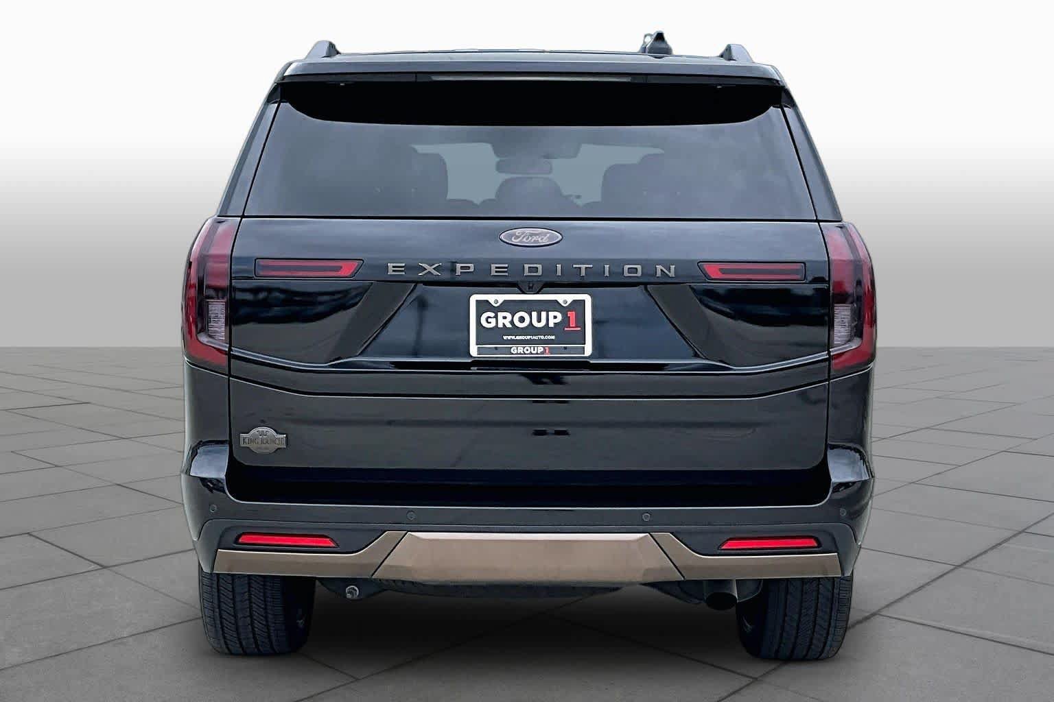 Used 2025 Ford Expedition King Ranch AWD/4WD image 5