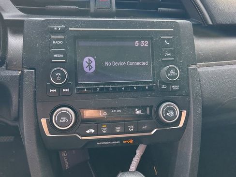 Used 2019 Honda Civic LX image 2