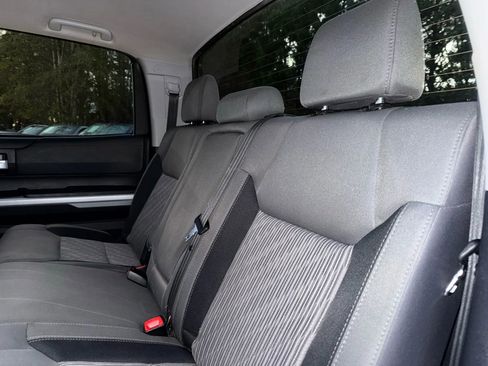 Used 2015 Toyota Tundra SR5 image 21