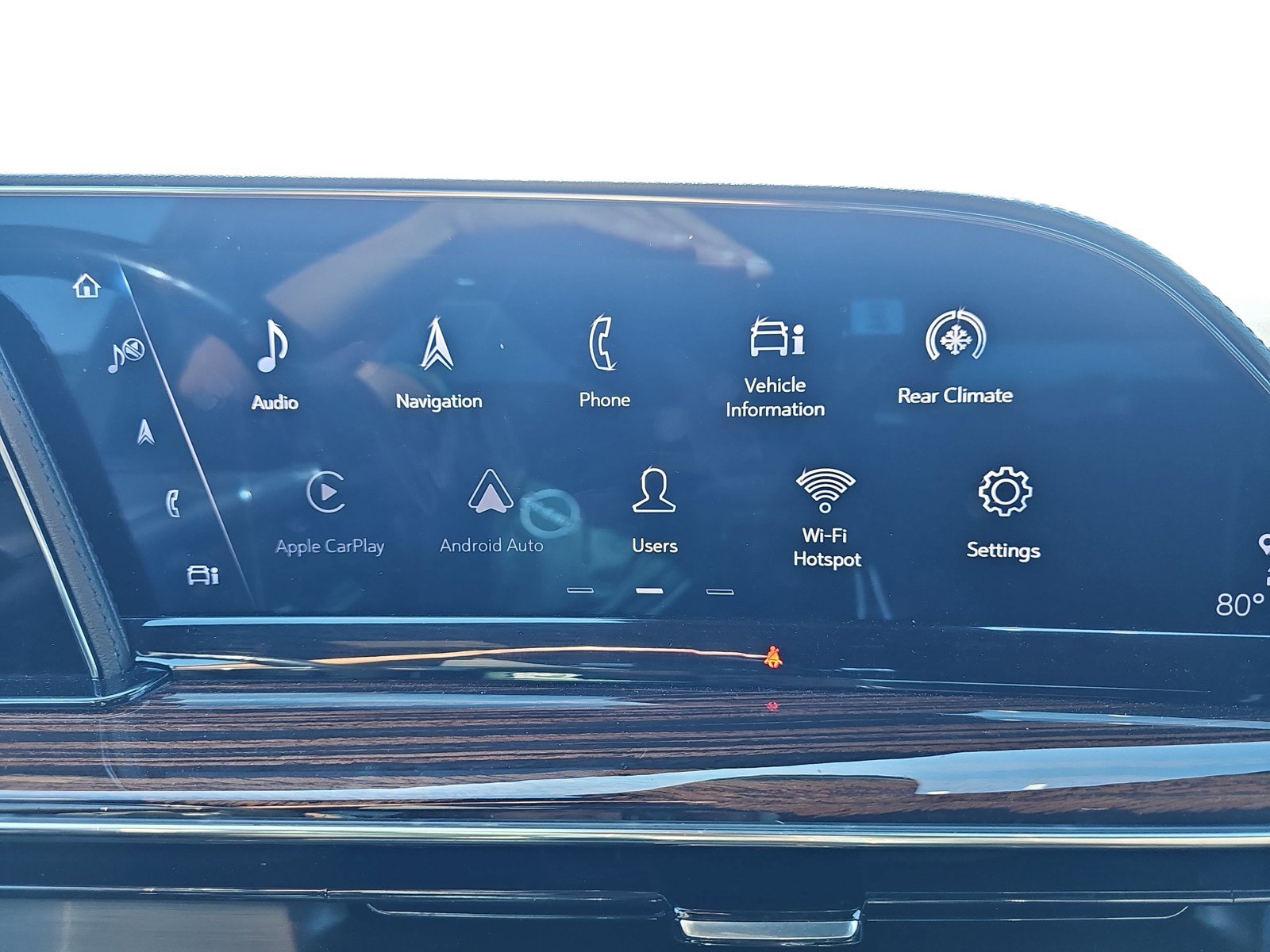 Used 2022 Cadillac Escalade Premium Luxury AWD/4WD image 18