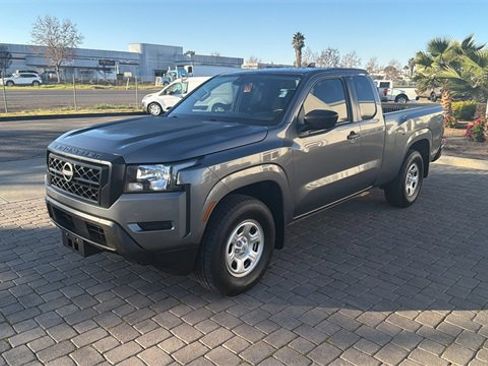 Used 2022 Nissan Frontier S w/ Technology Package image 7