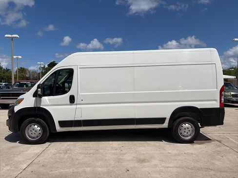 Used 2023 RAM ProMaster 2500 image 6