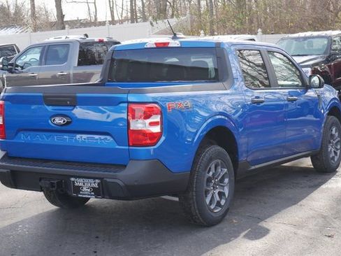 New 2025 Ford Maverick XLT w/ XLT Luxury Package image 11
