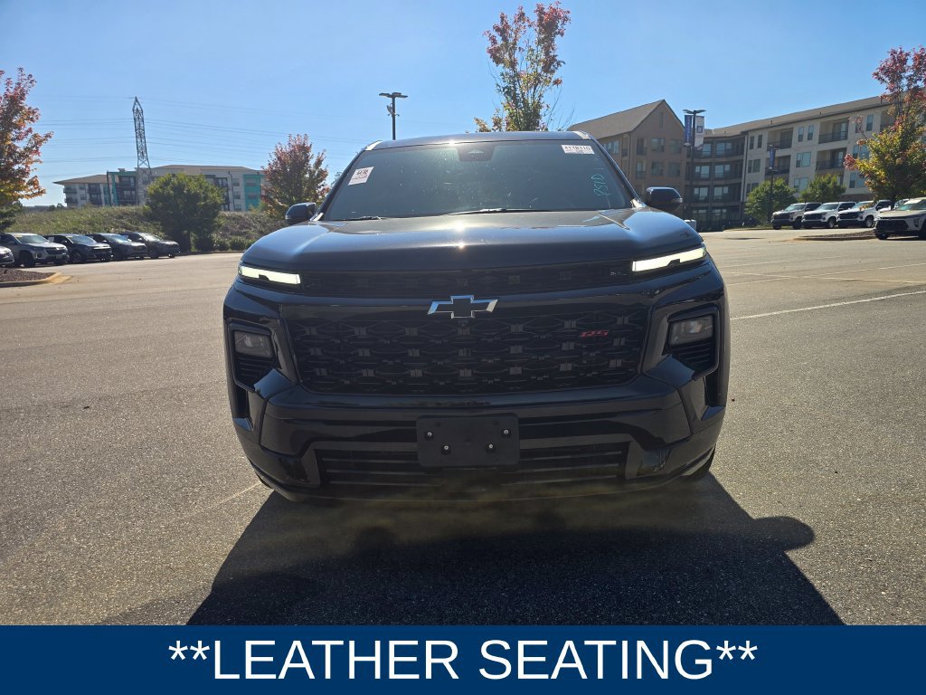 Used 2024 Chevrolet Traverse RS FWD image 6