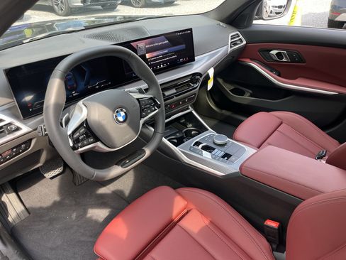 Used 2025 BMW 330i xDrive Sedan image 10
