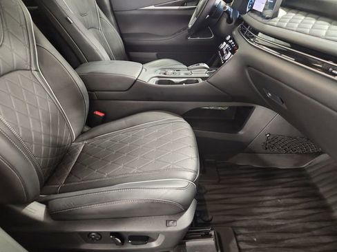 Used 2025 INFINITI QX60 Autograph w/ Cargo Package AWD/4WD image 29