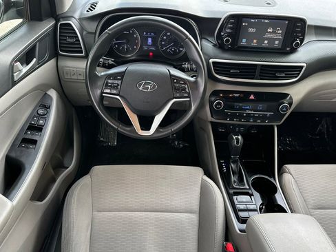 Used 2020 Hyundai Tucson Sport FWD image 15
