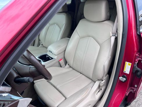 Used 2016 Cadillac SRX Luxury w/ Driver Awareness Package FWD image 22