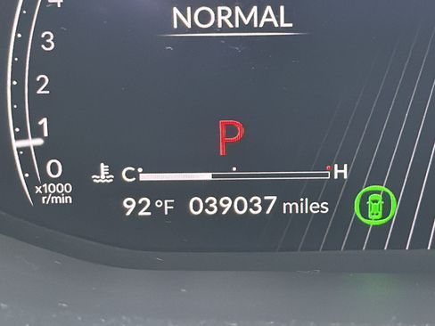 Certified 2024 Acura MDX SH-AWD w/ Advance Package image 22