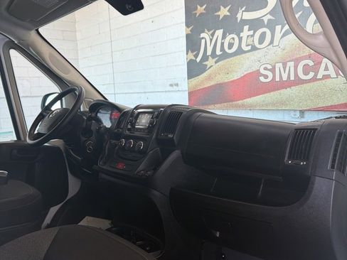 Used 2018 RAM ProMaster 2500 image 34