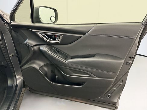 Used 2022 Subaru Forester Premium image 33