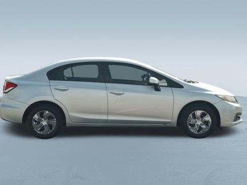 Used 2013 Honda Civic LX image 9