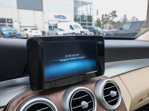 Used 2019 Mercedes-Benz C 300 4MATIC Sedan image 67