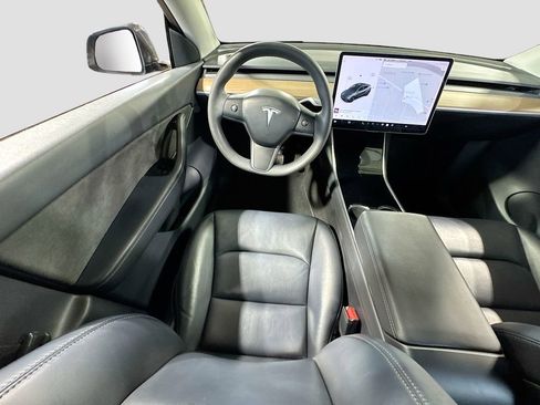 Used 2020 Tesla Model Y Long Range AWD/4WD image 15