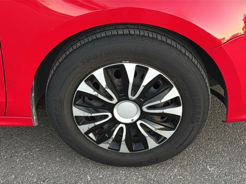 Used 2015 Volkswagen Jetta S image 45