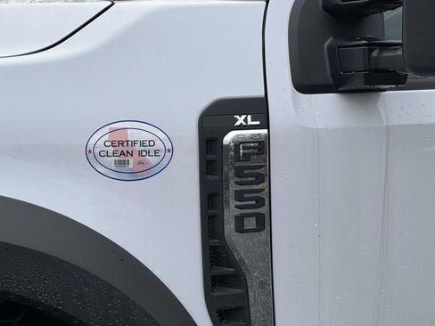 New 2026 Ford F550 4x4 Regular Cab Super Duty image 2
