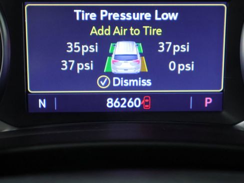 Used 2023 GMC Terrain SLT AWD/4WD image 37